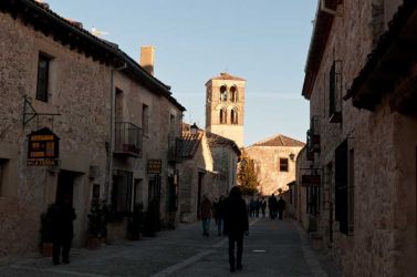 Pedraza de la Sierra (Segovia). Albergue La Palaina. Lugarés de interés. Pedraza.